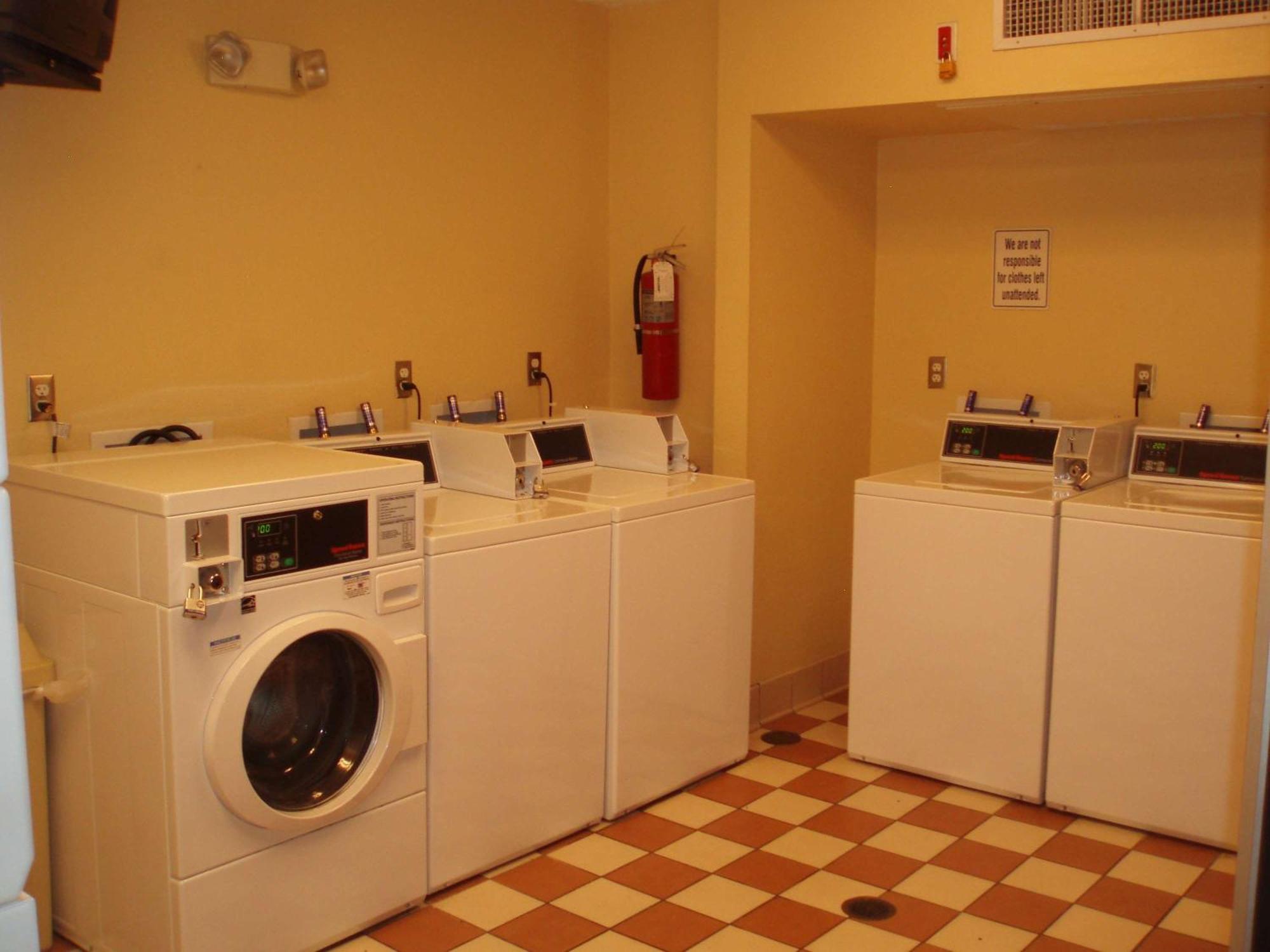 Extended Stay America Select Suites - Jacksonville - Baymeadows Kültér fotó