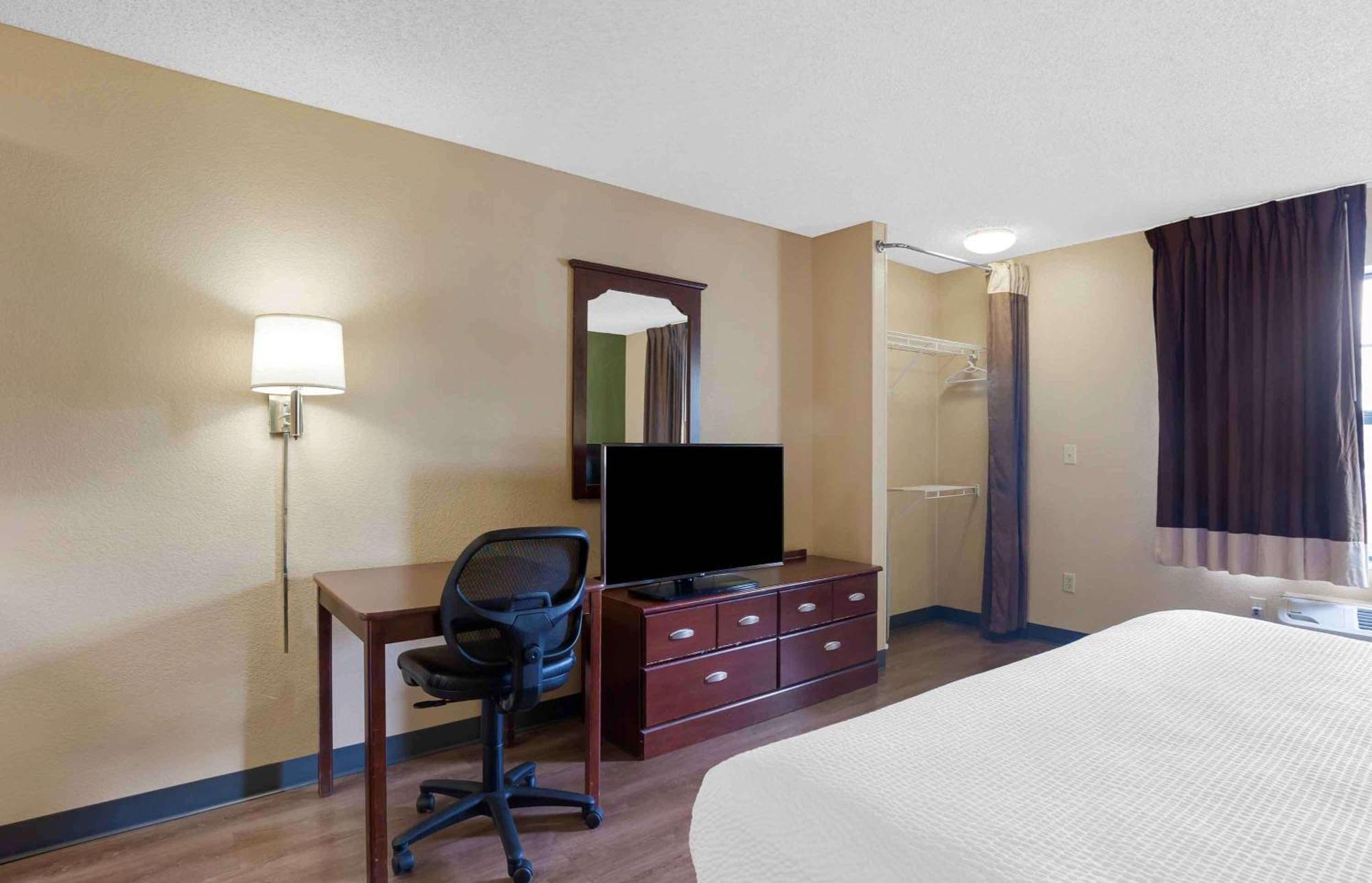 Extended Stay America Select Suites - Jacksonville - Baymeadows Kültér fotó