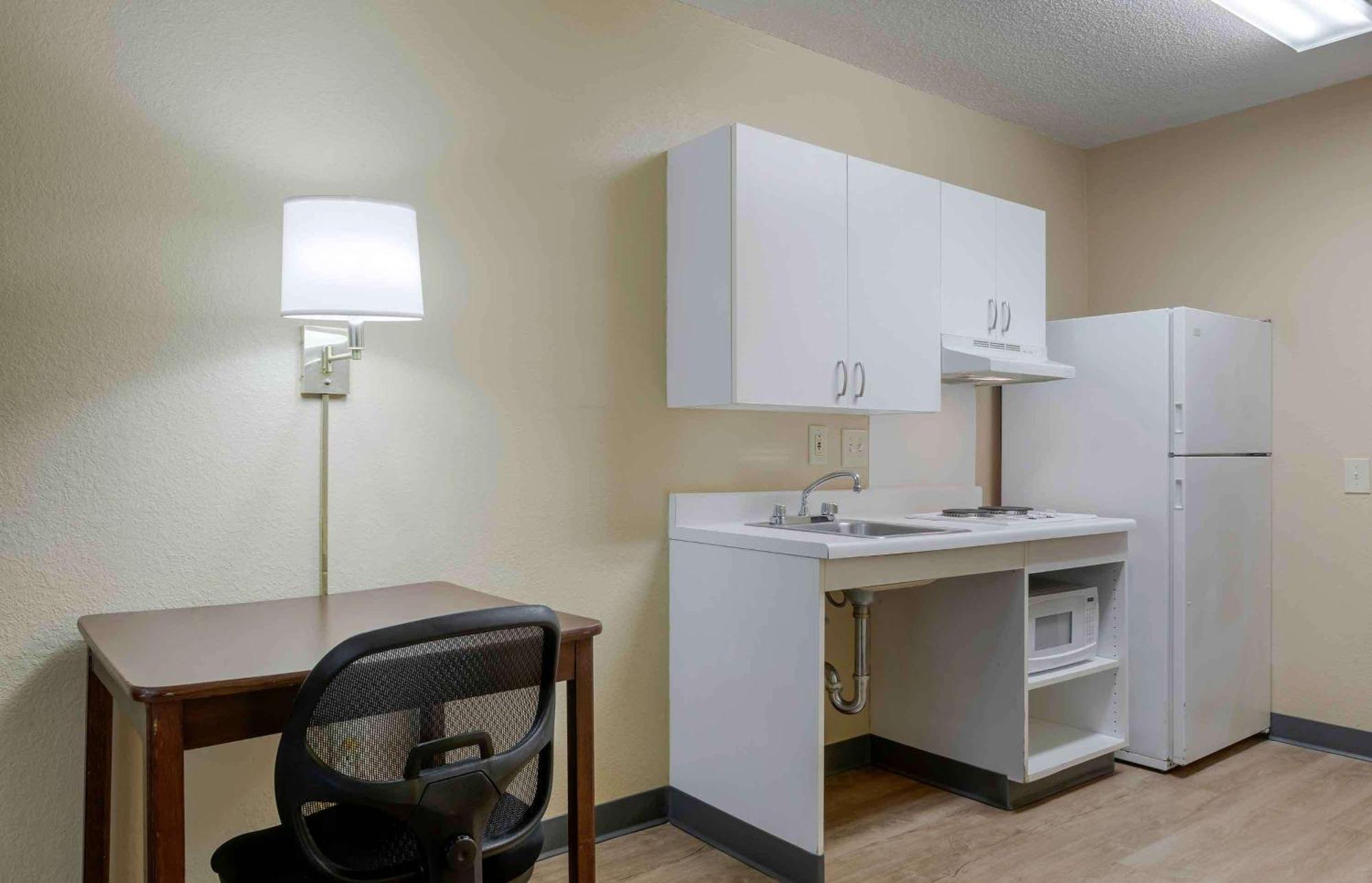 Extended Stay America Select Suites - Jacksonville - Baymeadows Kültér fotó
