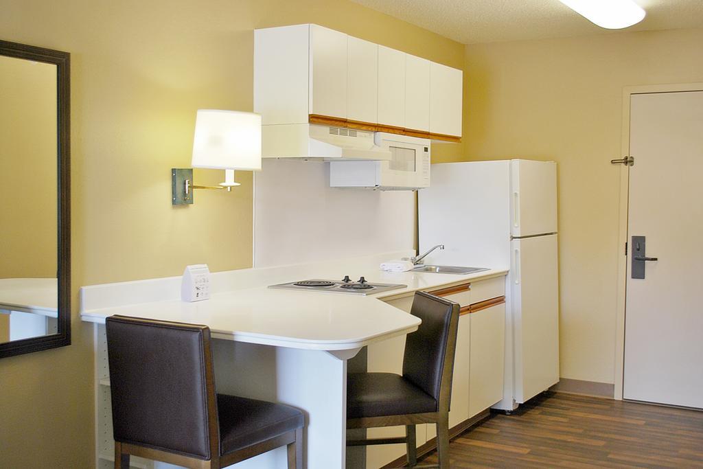 Extended Stay America Select Suites - Jacksonville - Baymeadows Kültér fotó